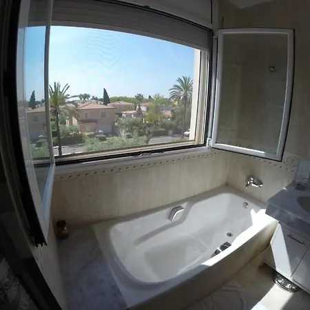 Privada En Reus * Ταραγόνα