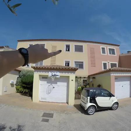 Privada En Reus تاراغونا